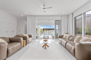 Stylish 4-Bed Home with Pool Near Coolum Beach